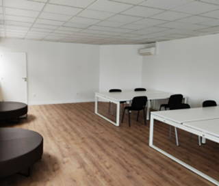 Bureau privé 85 m² 10 postes Location bureau Allée du Grand Coquille Saint-Jean-de-Braye 45800 - photo 1